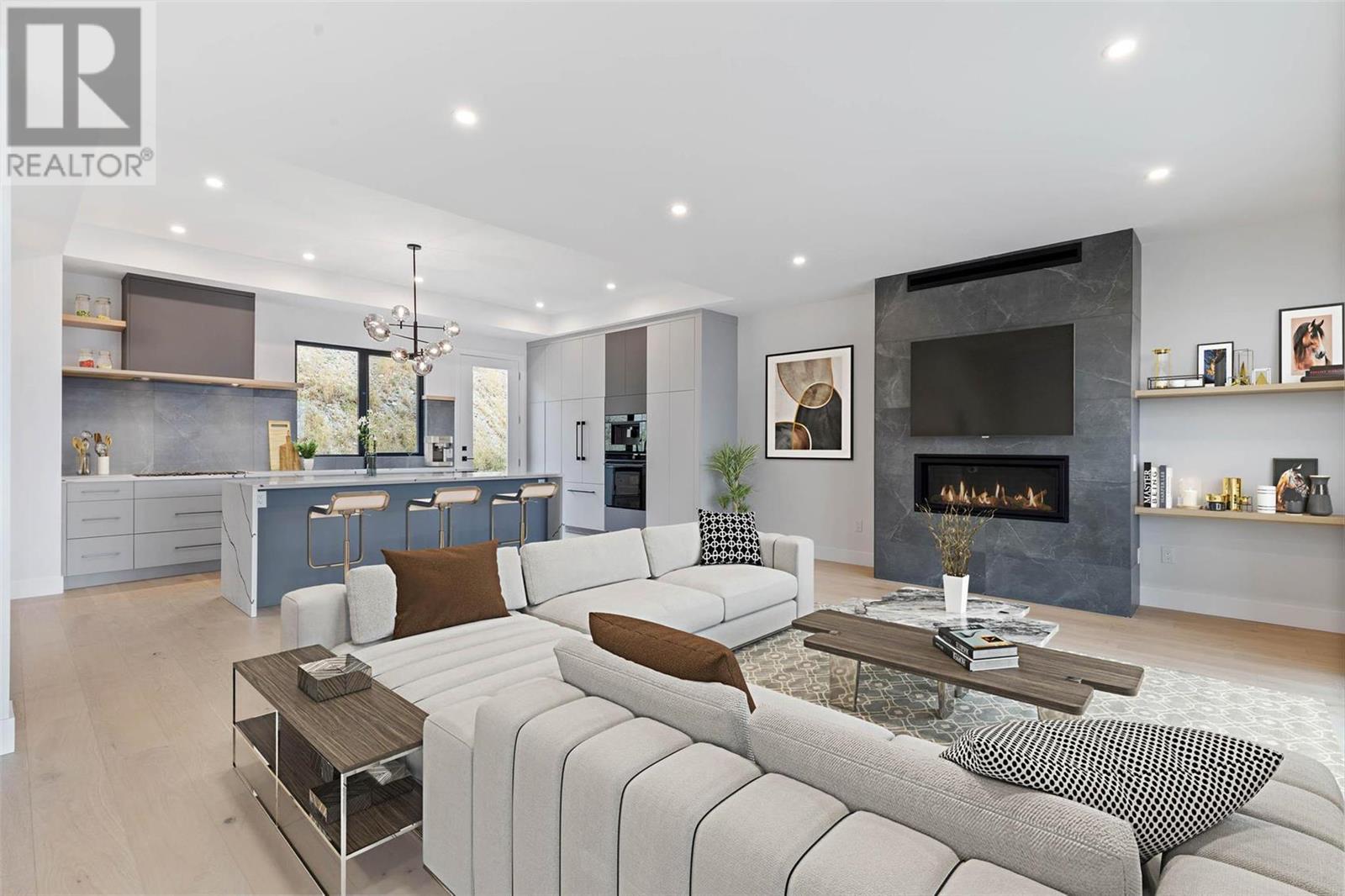 9841 Beacon Hill Drive